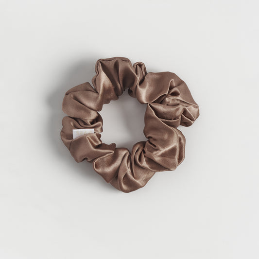 Scrunchie pure soie Eco-luxe Sēda+Co. - Taupe